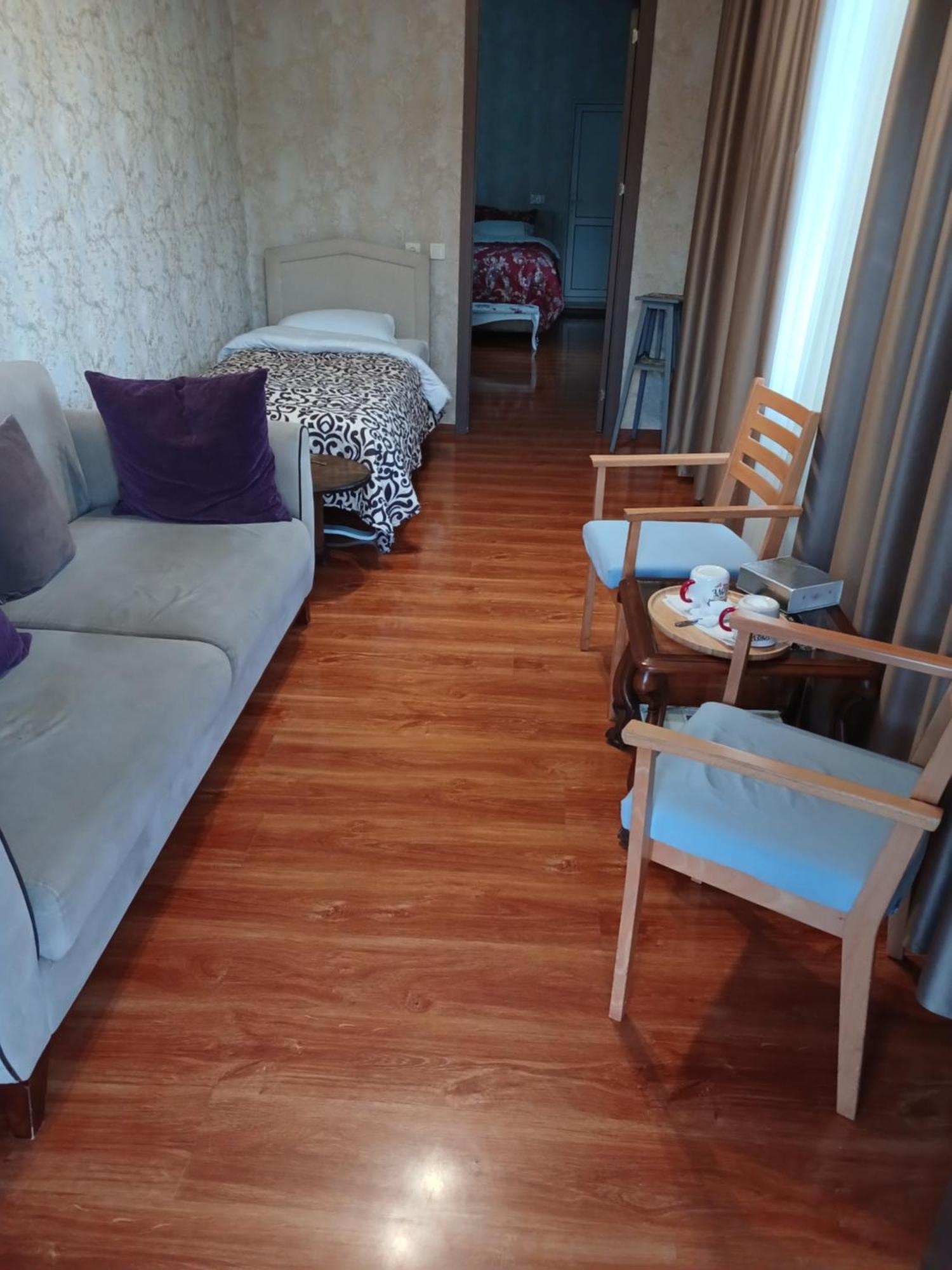 Guest House Nano มาร์ทวิลิ ภายนอก รูปภาพ